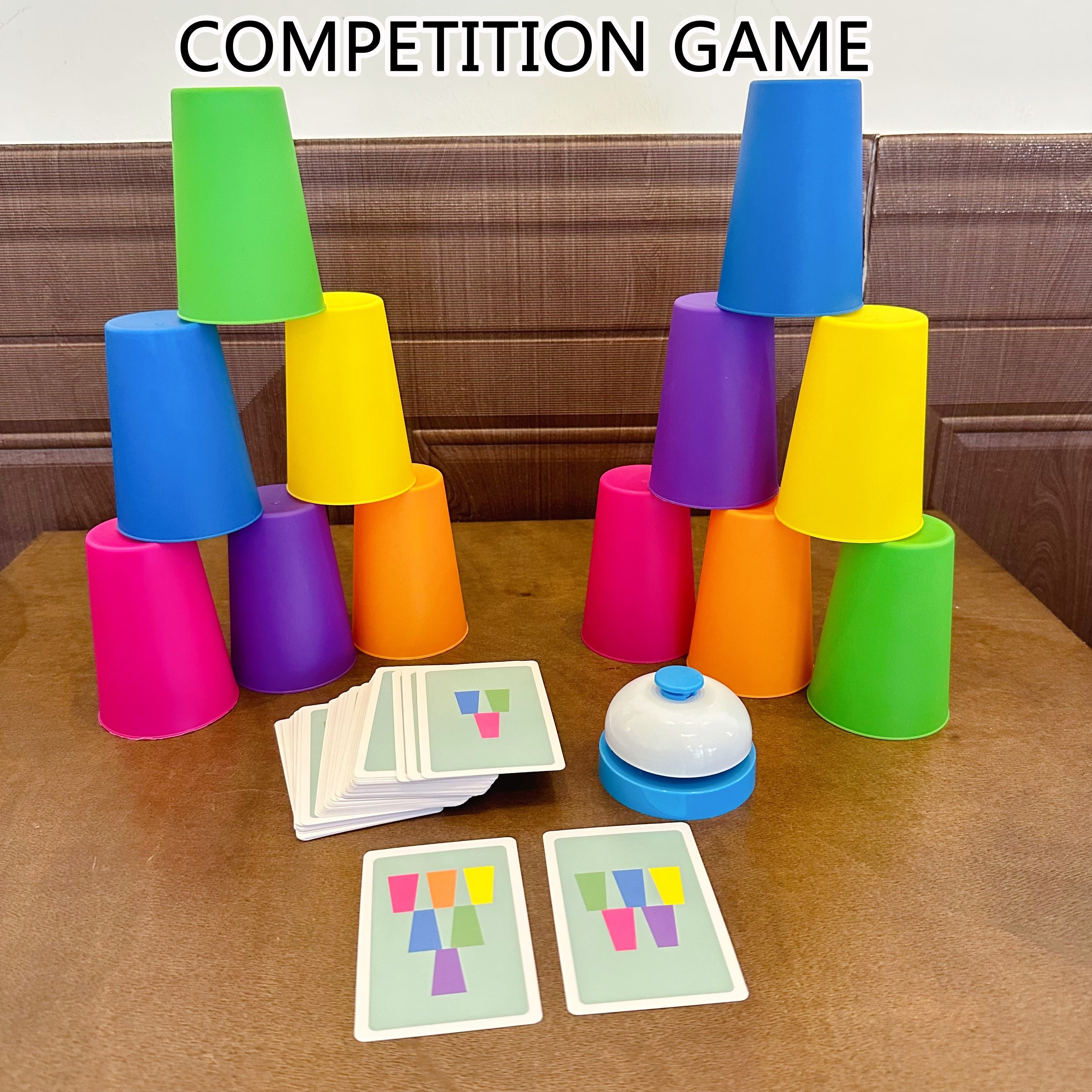 54 Kaarten, 12 Bekers, 1 Bel Spelset | Stapelspel, Interactief Tafelspel, Ideaal Cadeau