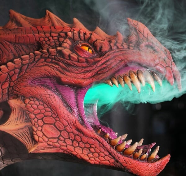 Epische Drakenkop Muurdecoratie met Rook en LED Vuur - Handgemaakt Fantasy Kunstwerk voor aan de Muur - Uniek Cadeau voor DND en Fantasy Liefhebbers