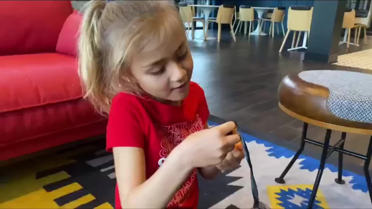 Parachute Speelgoed met Figuren | Gooi- en Buitenspeelgoed, Cadeau voor Pasen Kerst Halloween