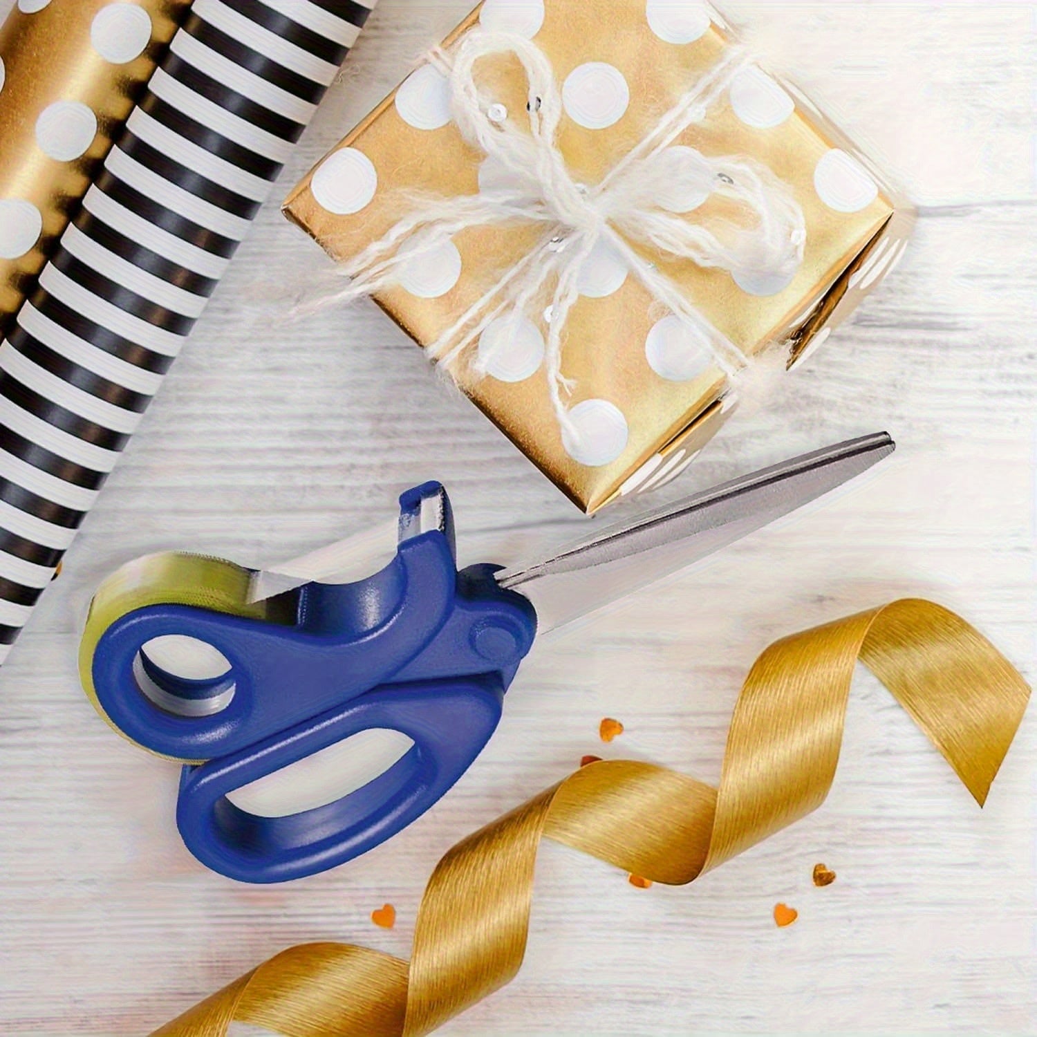 2-in-1 Schaar met Plakbandhouder - Handige Cadeaupapier Snijder voor Kantoor, Knutselen en Inpakken - Duurzaam Metalen Ontwerp