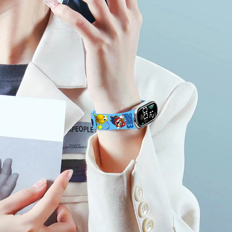Super Mario Bros Kinderhorloge | Anime Karakter Luigi, Oplichtend LED Touch Digitaal Horloge, Waterdicht Cadeau voor Kinderen