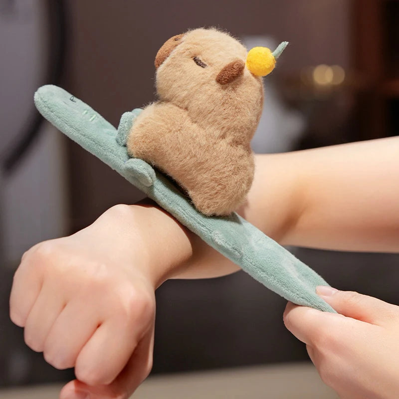 Makkelijk te dragen schattig dierenarmband - Capybara, hond, kat in pluche - Creatief en leuk speeltje voor kinderen