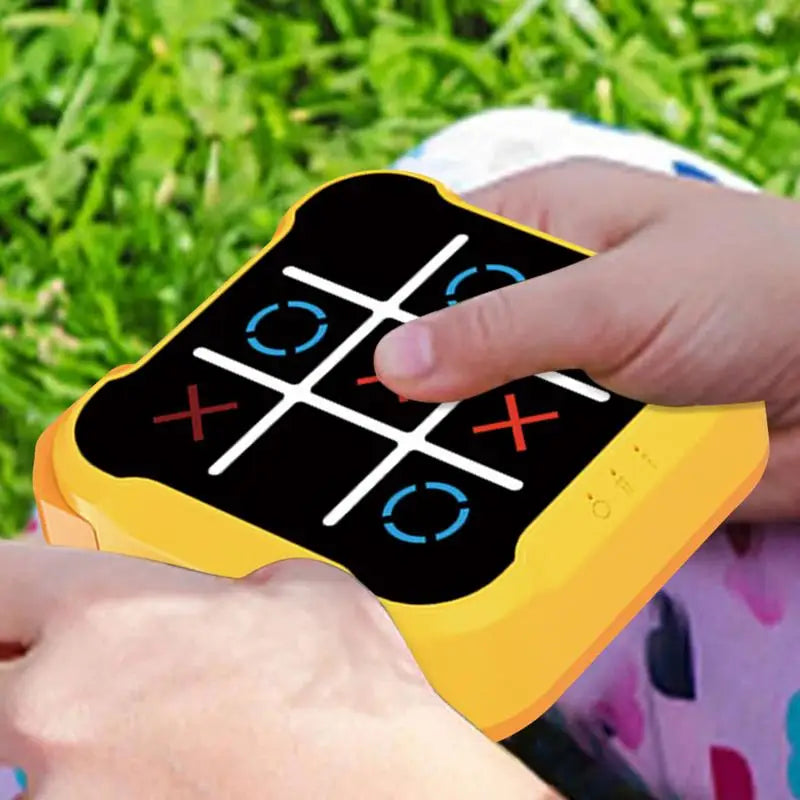 Tic-Tac-Puzzle | Logikspiel für kluge Köpfe