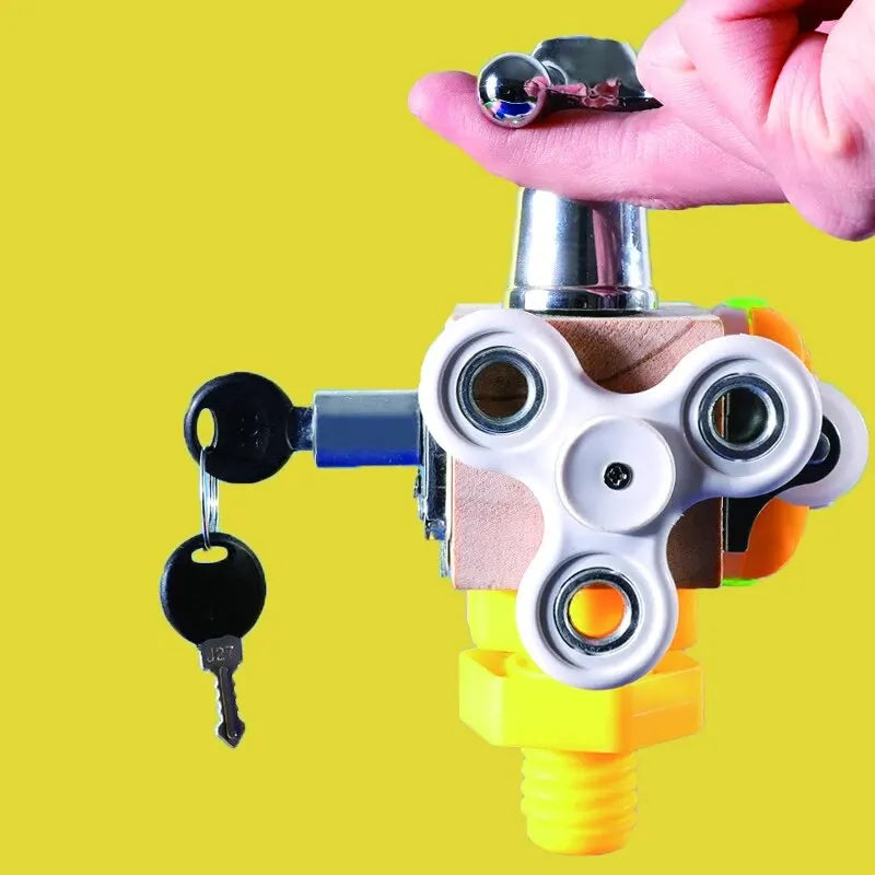 Montessori Busy Cube | Houten Fidget & Reisspeelgoed