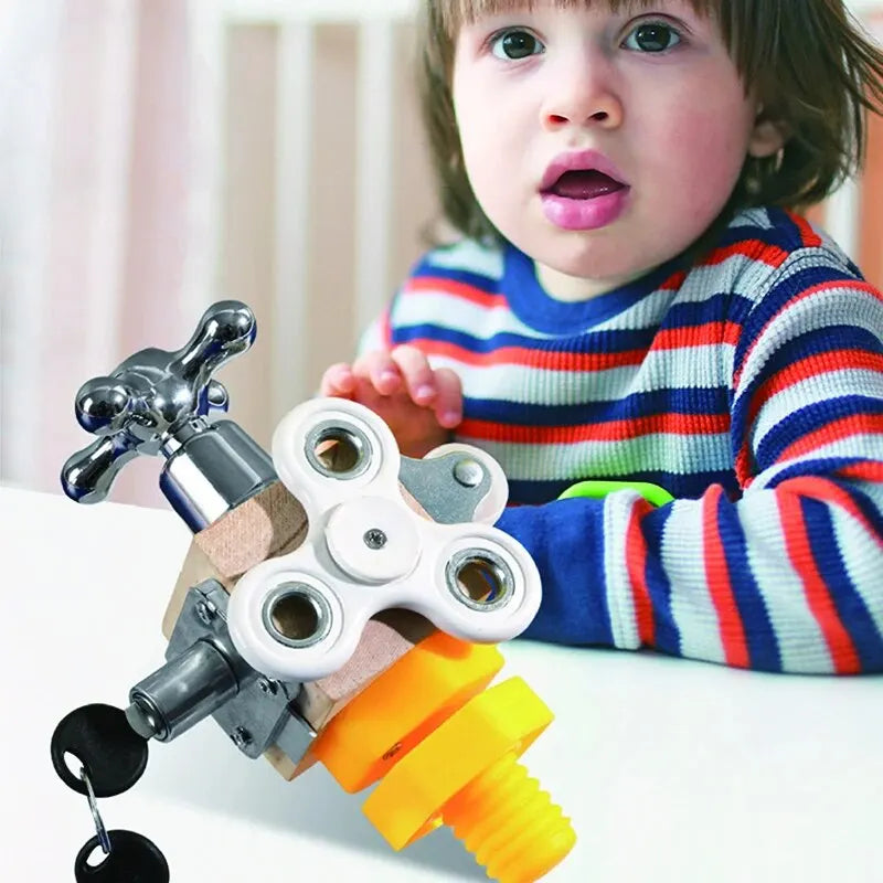 Montessori Busy Cube | Houten Fidget & Reisspeelgoed