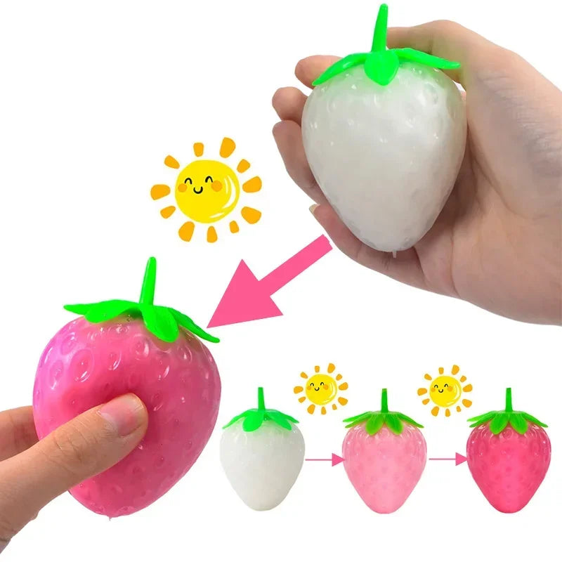Simulatie Kleurveranderende Aardbei Squishy | Kindvriendelijke Stressbal, Fidget Speelgoed voor Ontspanning & Autisme Sensorisch Speelgoed