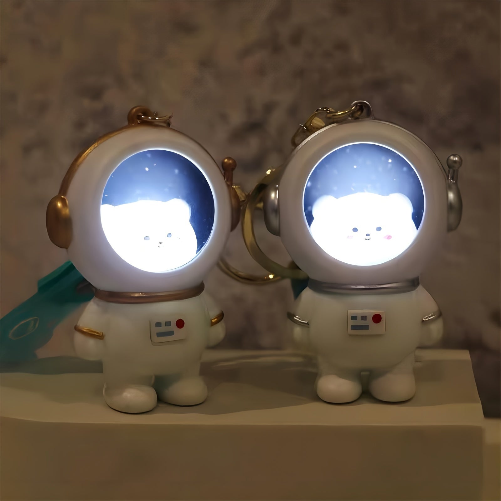 Astronaut Beer Nachtlampje Sleutelhanger | Ruimte-Thema Rugzak Charm voor Cadeaus
