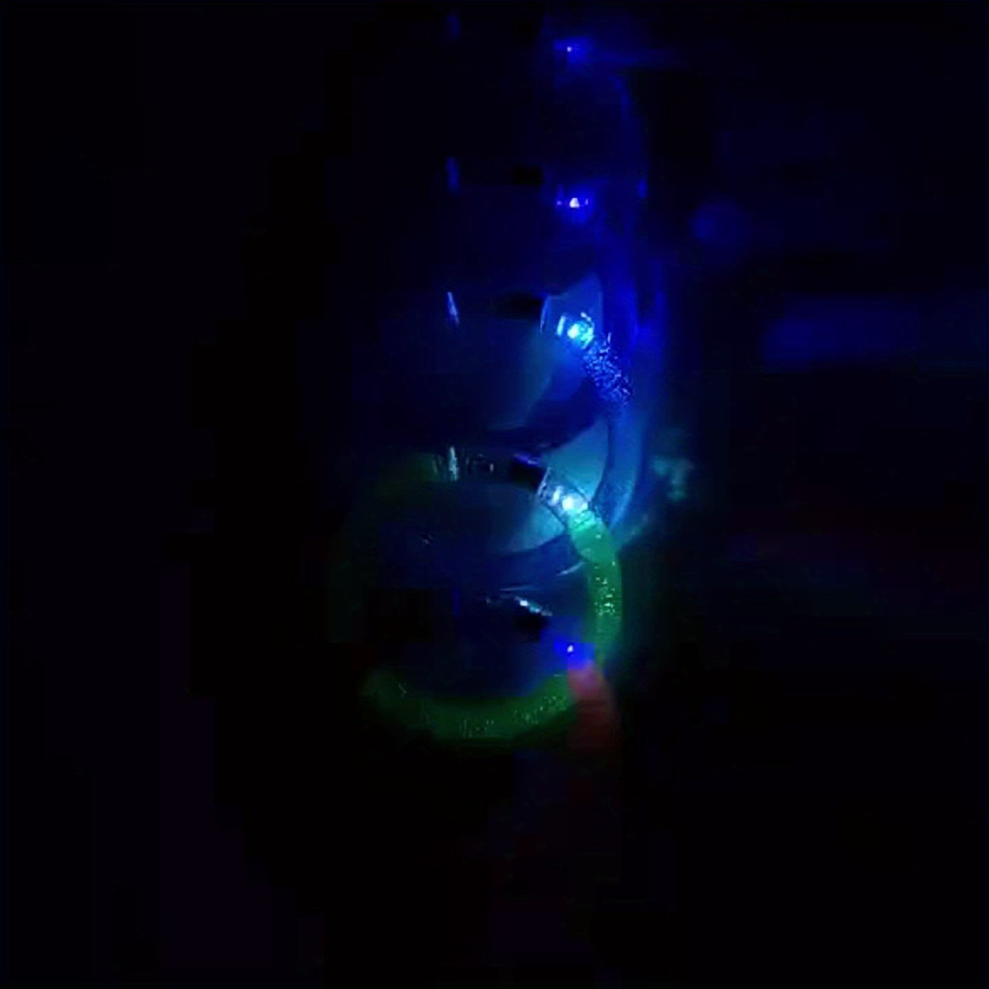 24 Stuks LED Glow Armbanden | Kleurrijke Verlichte Feestcadeaus | Perfect voor Verjaardagen, Carnavals en Halloween