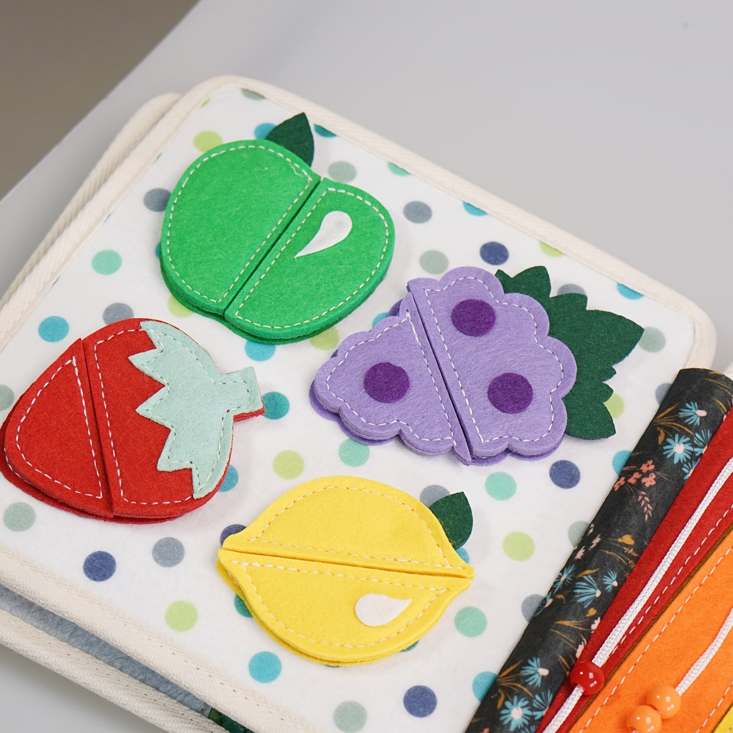 Interactief 3D Vilt Leerboek | Educatief Activiteitenboek met Kleuren, Dieren en Vormen