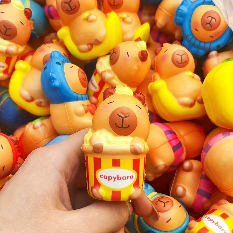 Capibara Adventskalender 2025 met 24 Verrassingen - Aftelkalender Speelgoed voor Jongens en Meisjes - Kerst Cadeau voor Kinderen