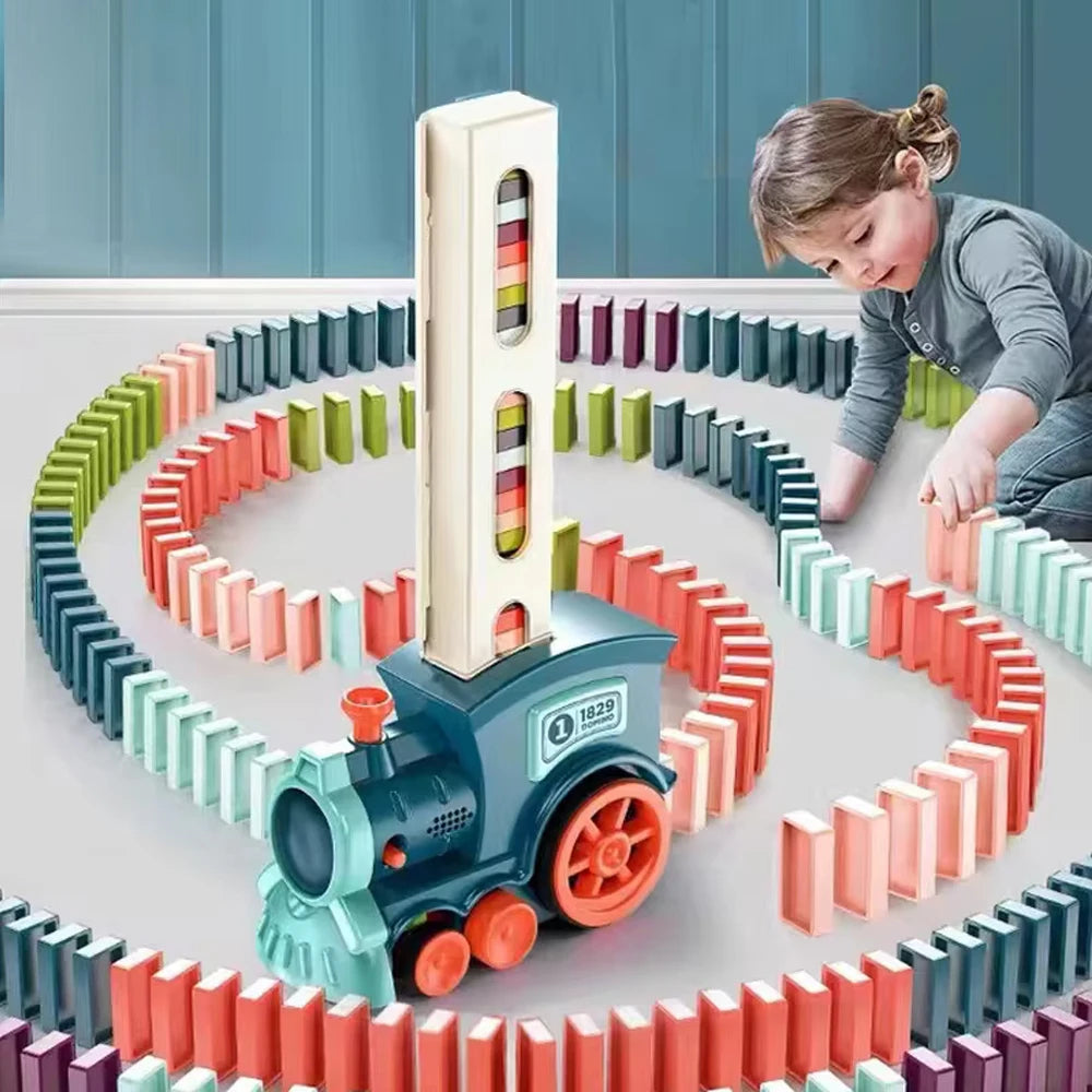 Automatische Domino Trein Speelgoedset voor Kinderen vanaf 3 Jaar - Educatief Speelgoed met Licht en Geluid voor Jongens en Meisjes - 63 Stuks Blokken voor Peuters en Kleuters