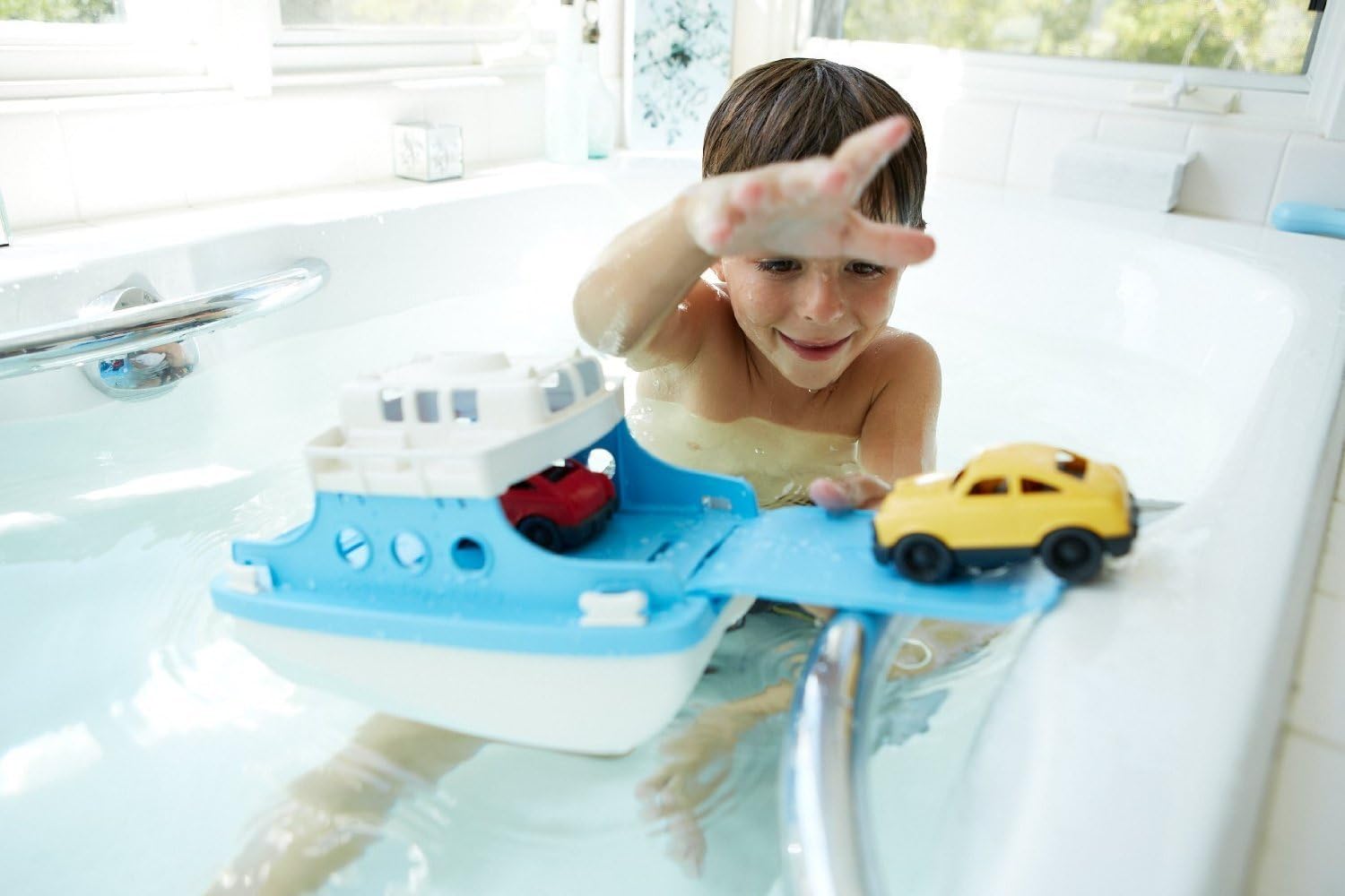 Milieuvriendelijke Veerboot Bad Speelgoed | Inclusief 2 Mini Auto’s, Veilig & Duurzaam, 100% Gerecycled Plastic, BPA-vrij