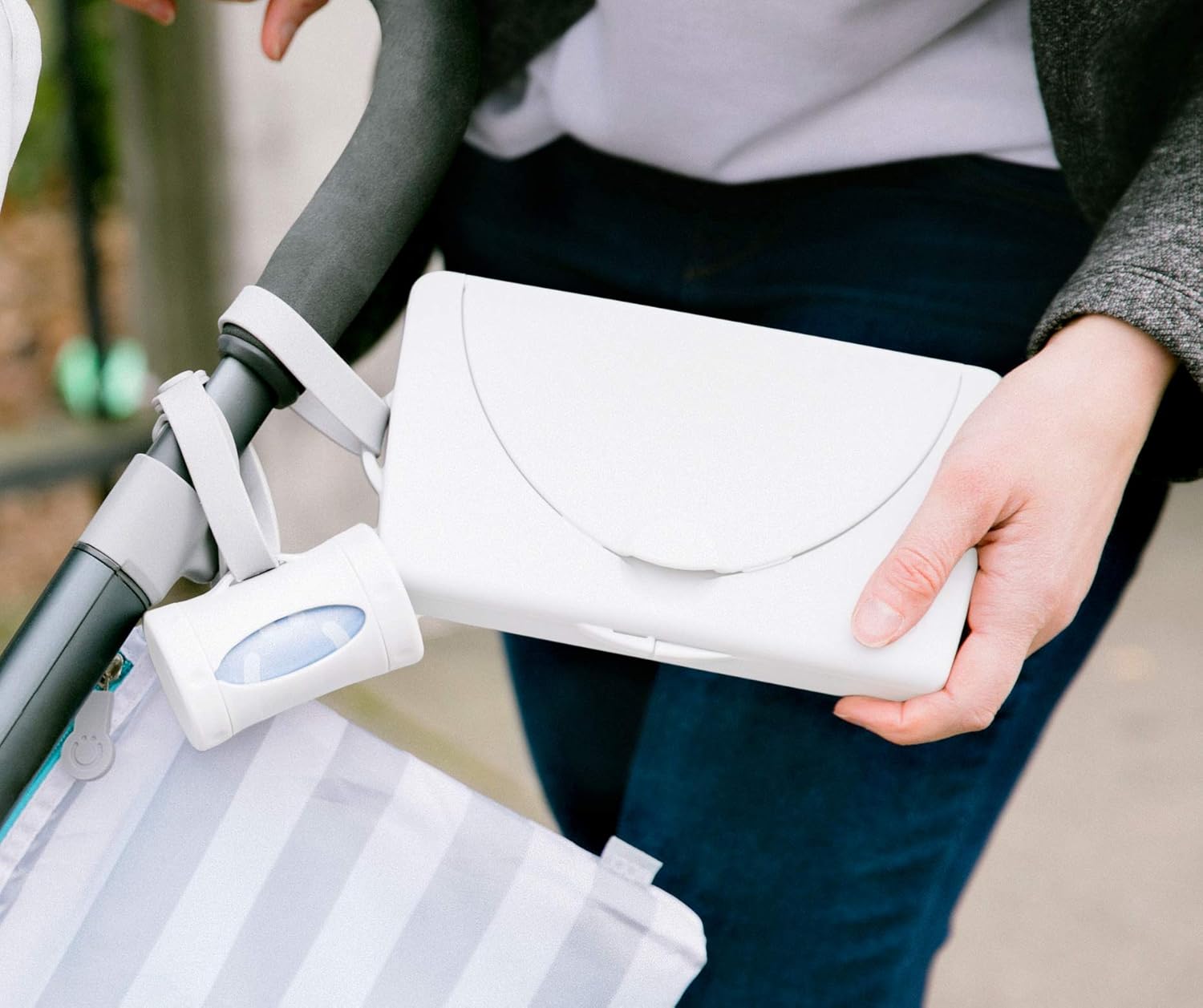 Uitschuifbare Zakkenhouder Lavendelgeurige zakjesdispenser met draagriem | Inclusief 24 zakjes, handig voor onderweg met baby