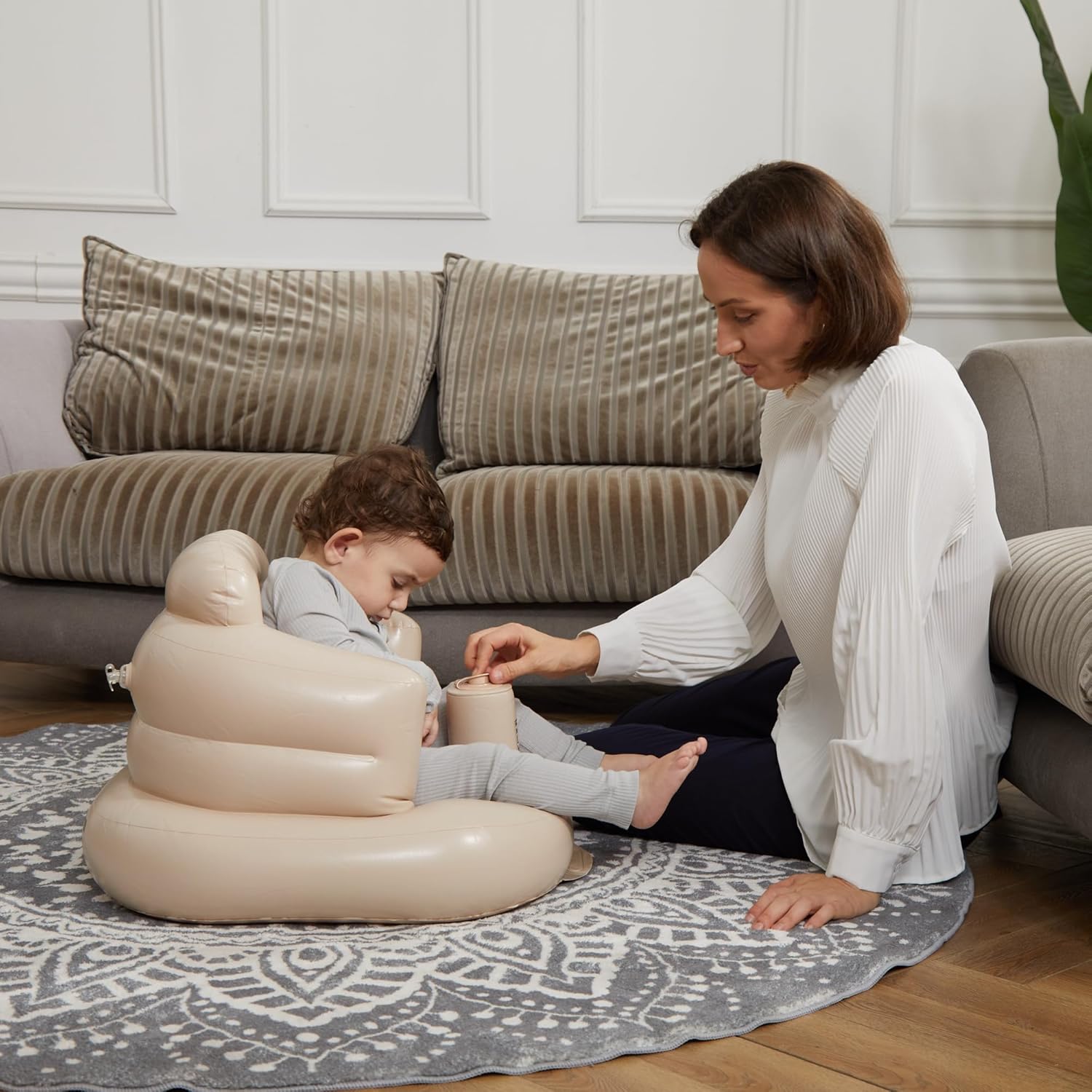 Opblaasbare Baby Zitstoel met Ingebouwde Pomp | Vloerstoel Ideaal om te Zitten en Leren Spelen voor Baby's vanaf 3 Maanden