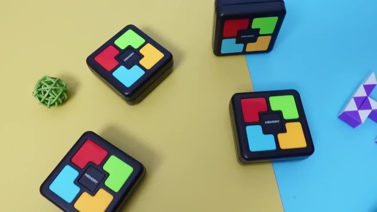 Interactief Geheugenspel met Licht en Geluid voor Kinderen vanaf 3 Jaar - Educatief Denkspel voor Jongens en Meisjes - Elektronische Geheugentrainer als Verjaardagscadeau