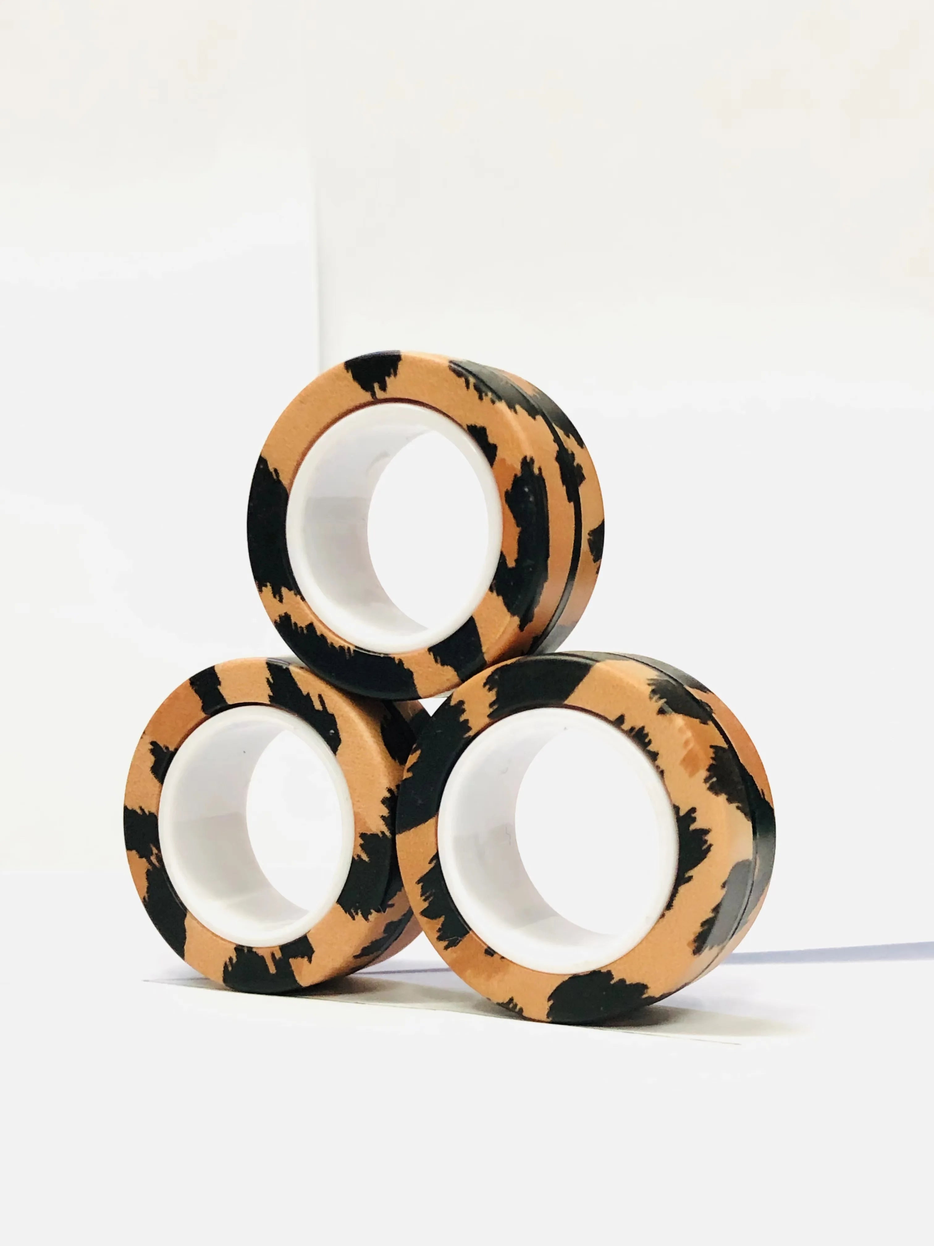 3 stuks vinger magnetische ringen | Kleurrijke fidget speelgoed set voor volwassenen en kinderen, magneet spinner ringen voor stressverlichting