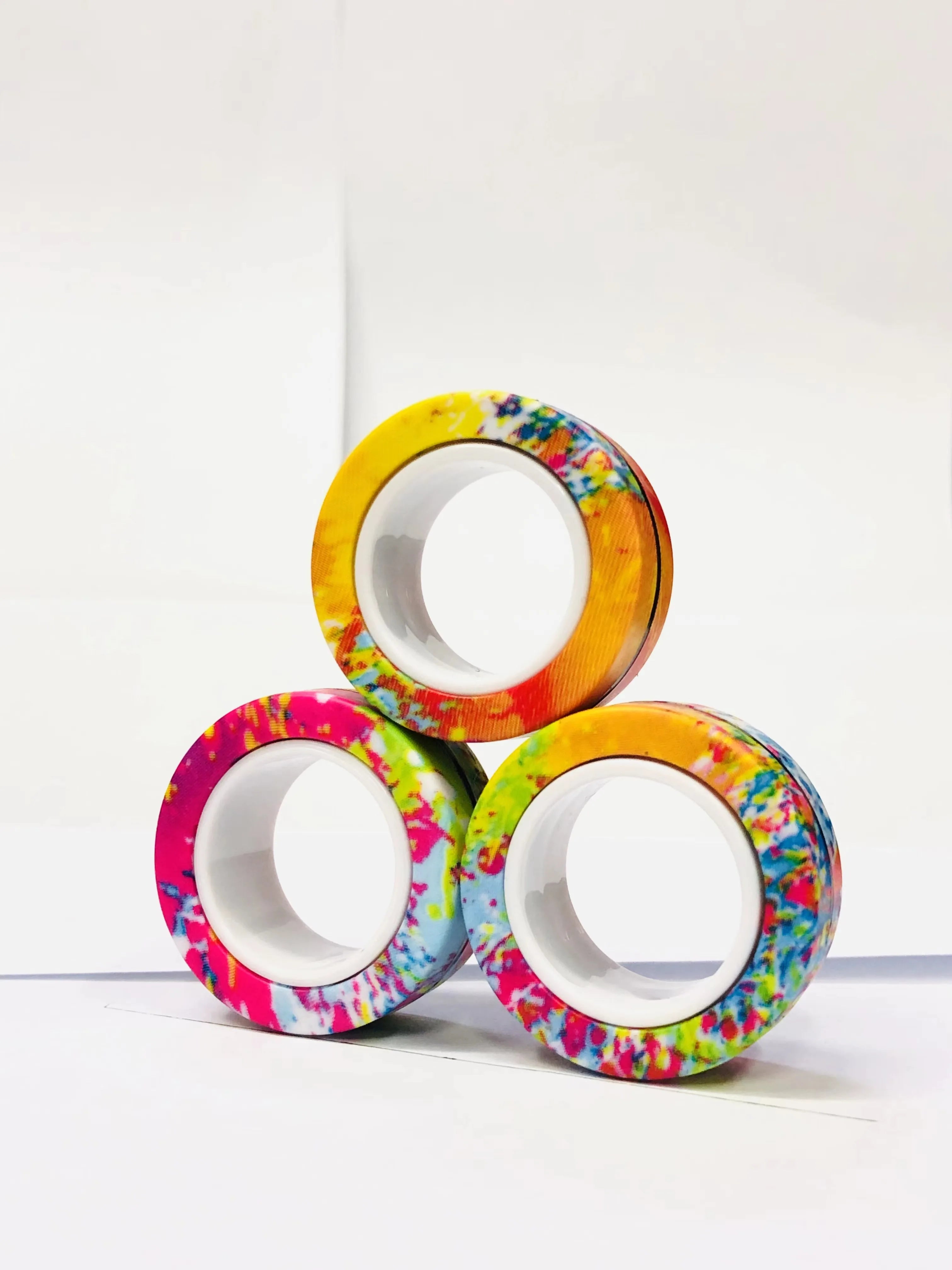 3 stuks vinger magnetische ringen | Kleurrijke fidget speelgoed set voor volwassenen en kinderen, magneet spinner ringen voor stressverlichting