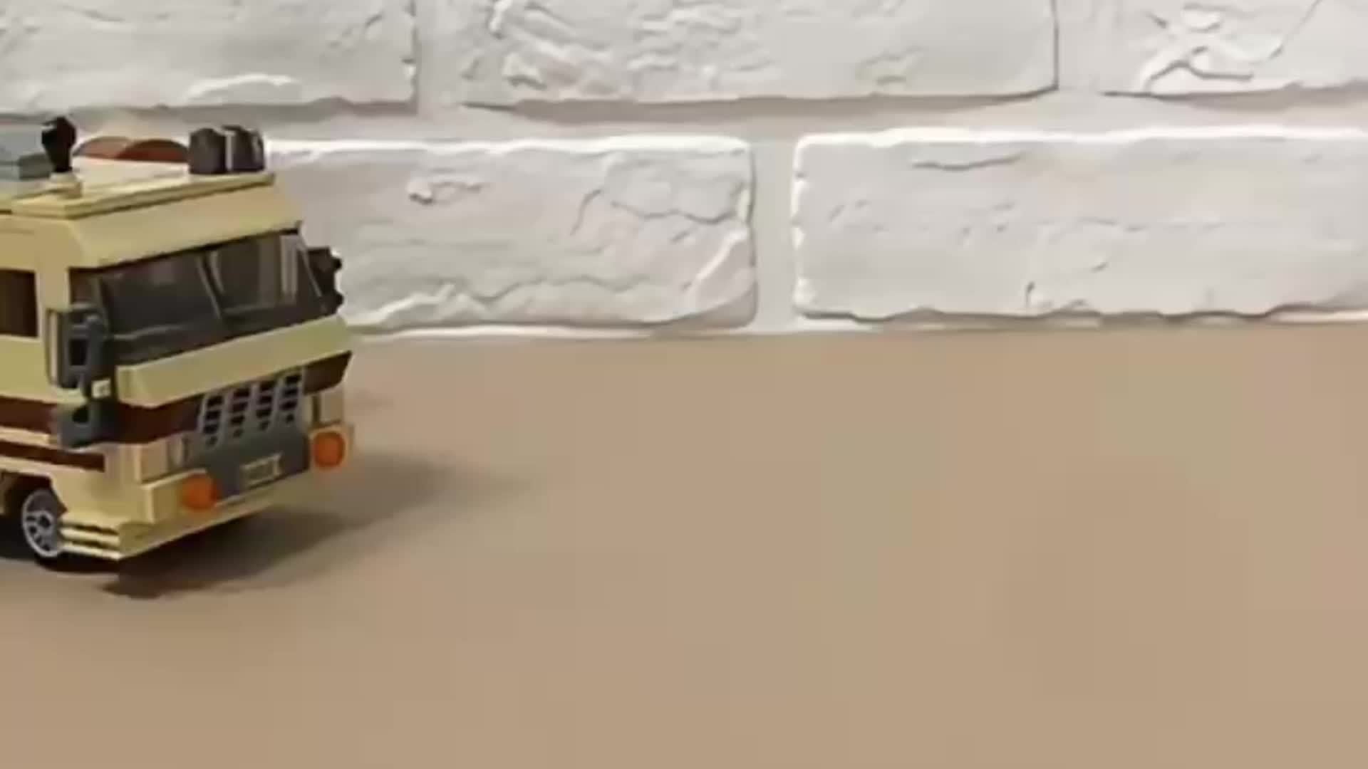 667-delige ruimteschip bouwset met cockpit - Cadeau voor verjaardagen.